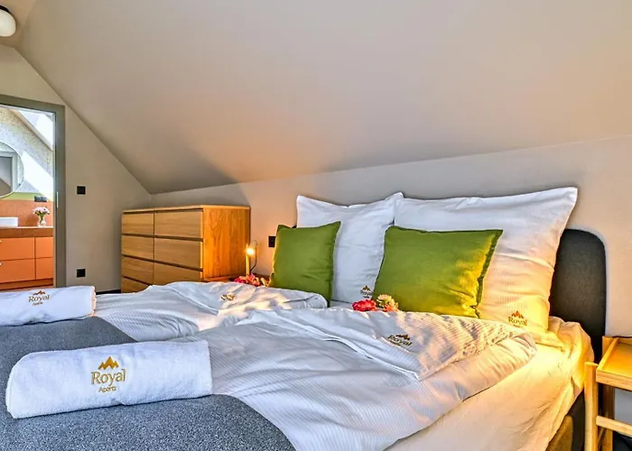 Dom Z Sauna W Gorach Dwa Widoki - By Royal Aparts * شكلارسكا بوريبا